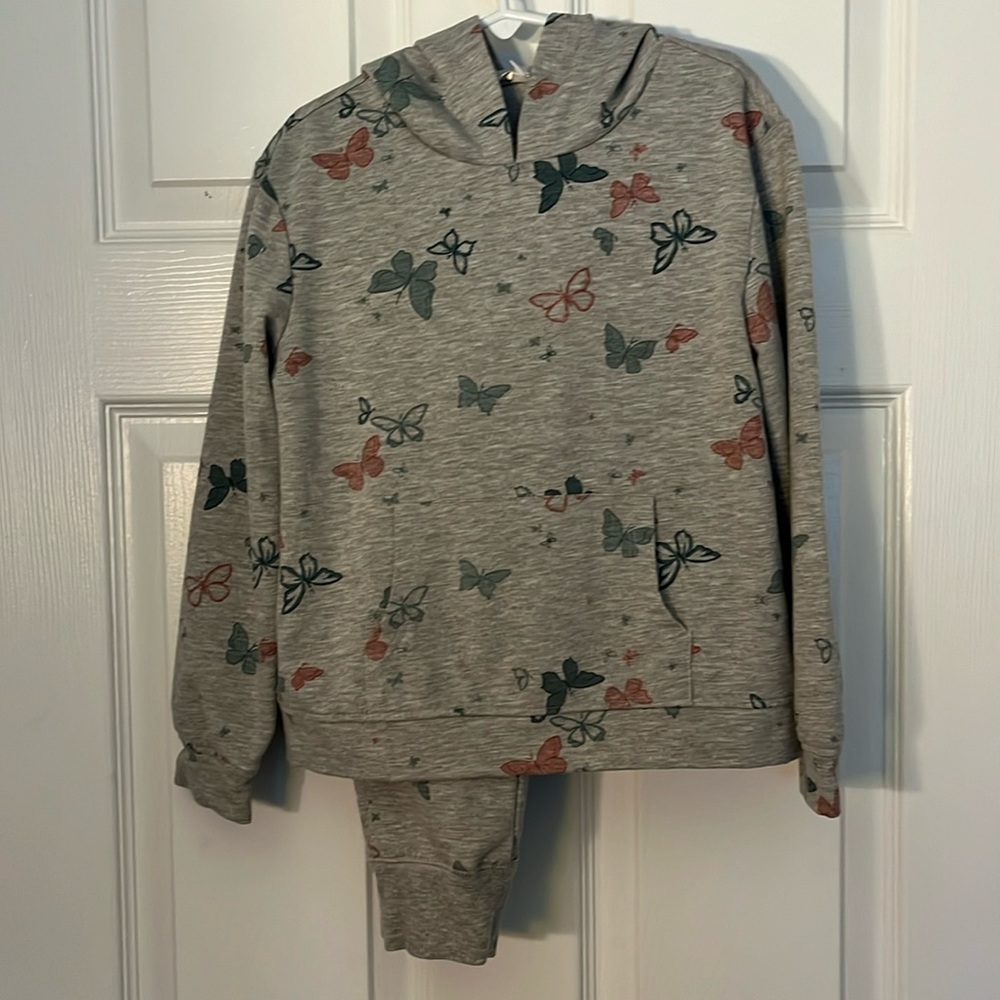Bailey Lane/2piece jogger set/size S 6-7